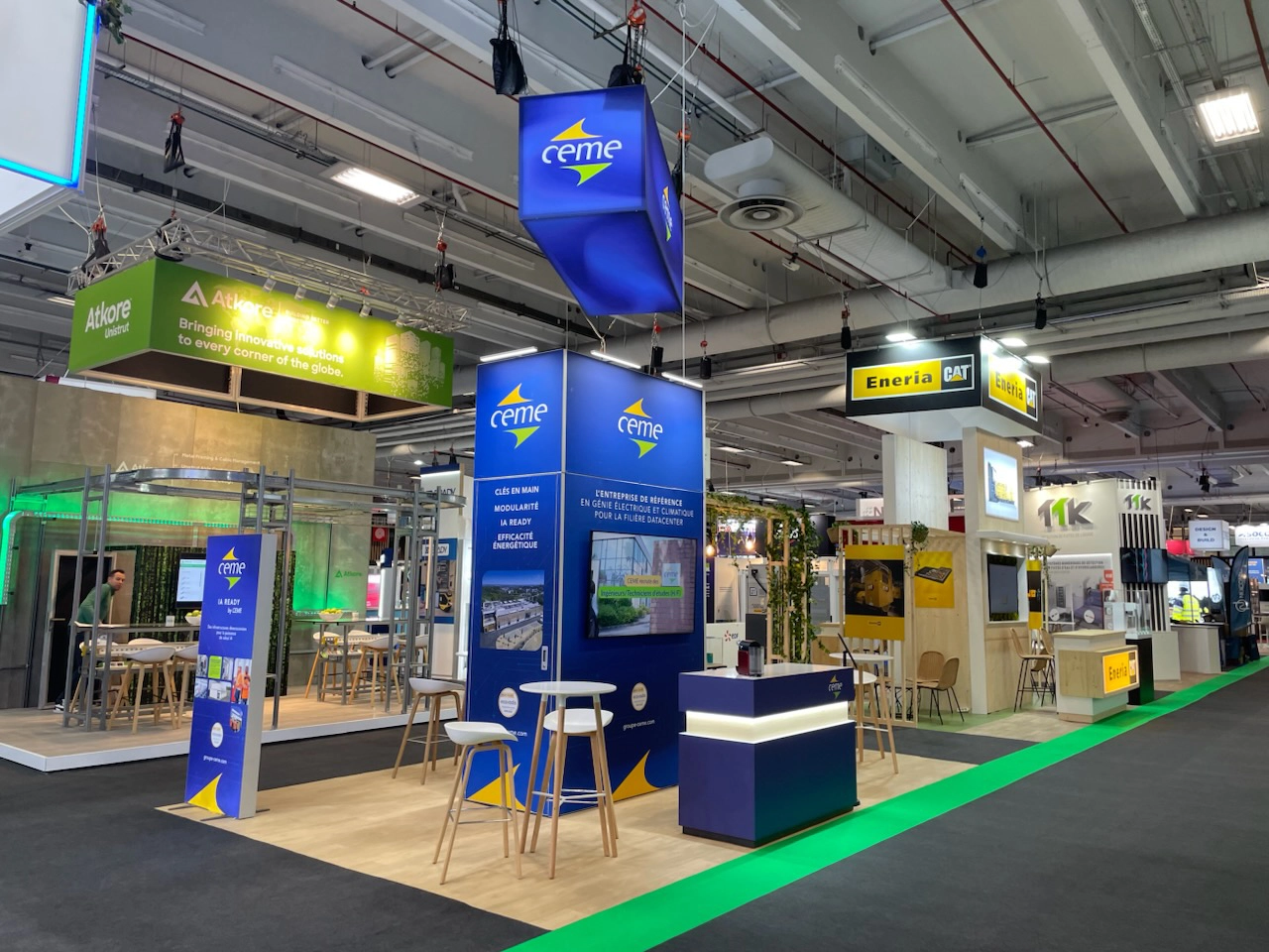 Stand événementiel du groupe CEME, scénographie et conception par l'agence Alkantara